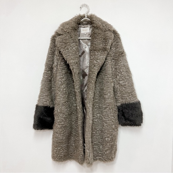 Laundry by Shelli Segal Faux Fur Two Tone Coat in Beige and Brown - Picture 3 of 7